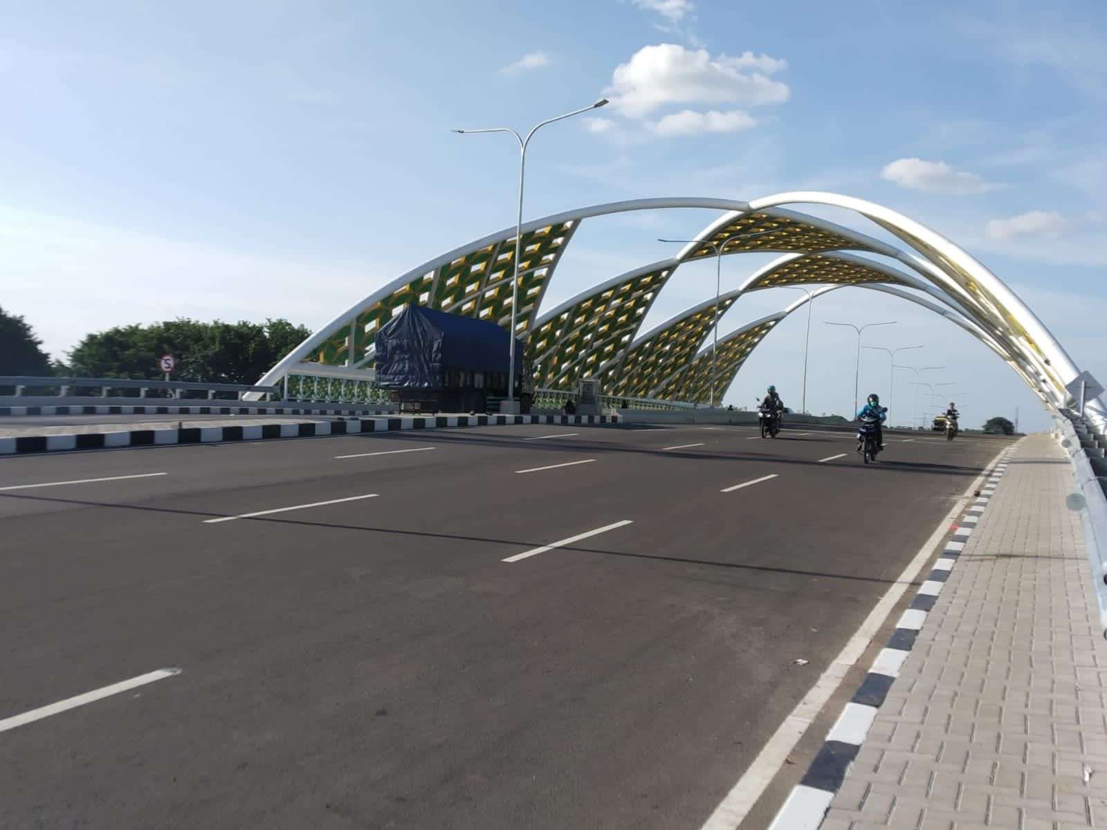 Diresmikan Gubernur Banten, Akses Mobilitas Masyarakat di Jembatan Aria Wangsakara Menjadi Lancar