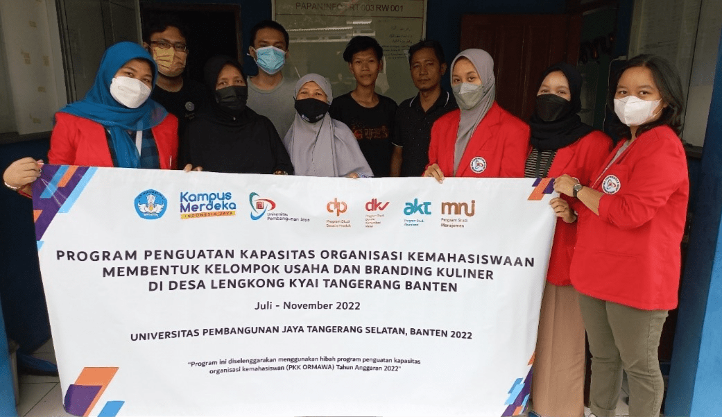 Mahasiswa UPJ Lakukan Program Penguatan Kapasitas Organisasi Kemahasiswaan di Kampung Lengkong Kyai