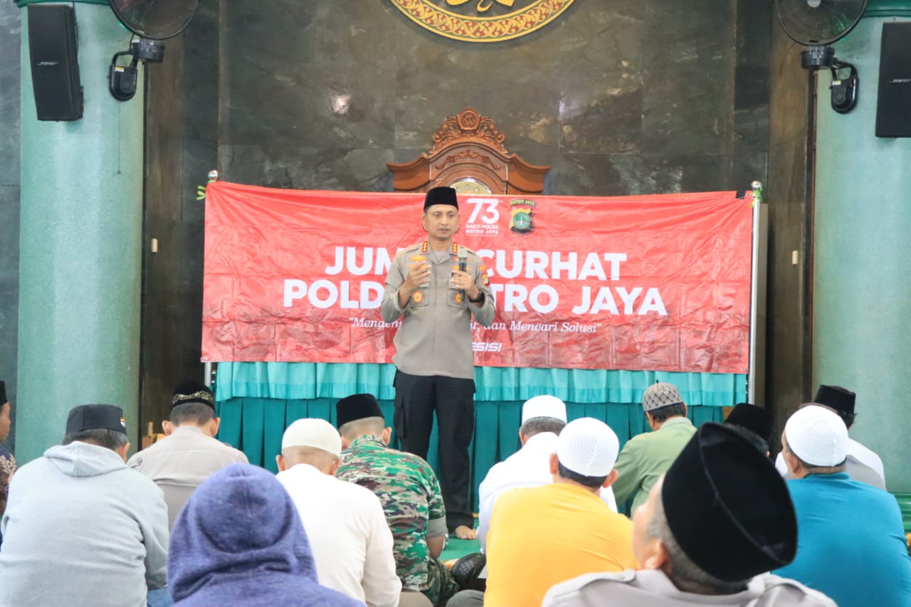 Jum’at Curhat di Masjid Raya Al Azhom, Kapolres Sampaikan Pesan Kamtibmas