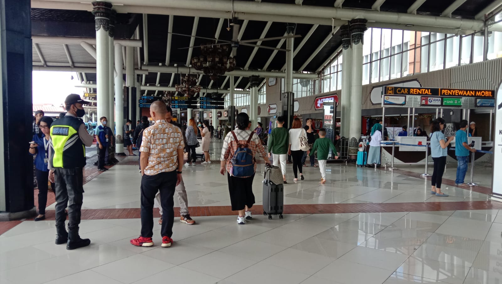 Bandara Soetta Mulai Terlihat Kedatangan Calon Penumpang Mudik