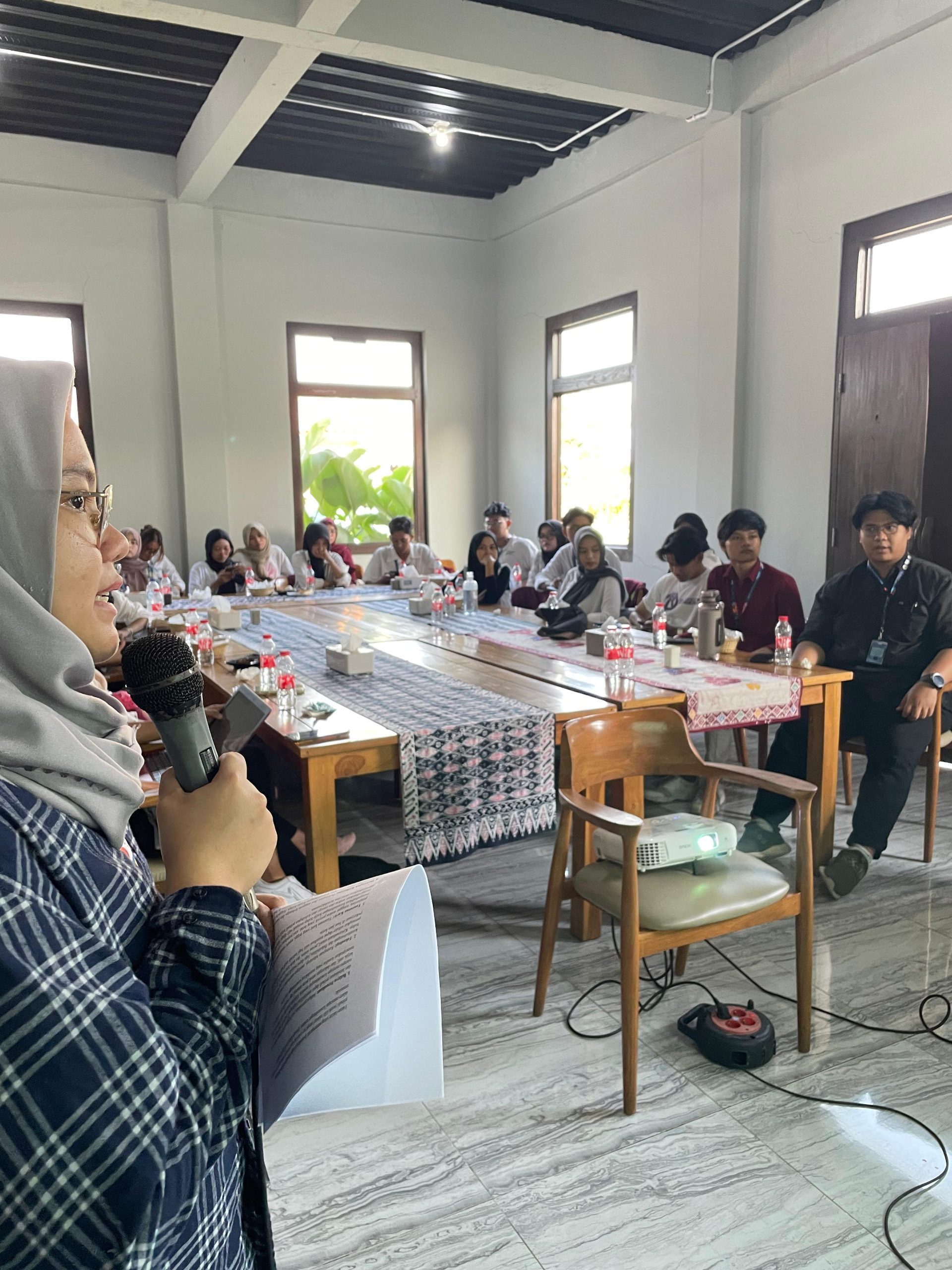 Program Jasa Raharja Mengajar dengan tema Work Life Balance