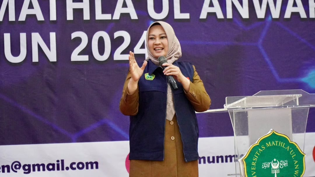 Lepas KKN Unma, Bupati Irna : Pengaplikasian Ilmu di Masyarakat Sangat Penting