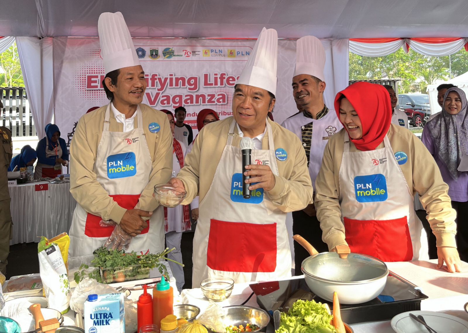 PLN UID Banten Meriahkan Acara Wastra Banten Menghadirkan “Electrifying Lifestyle Vaganza”