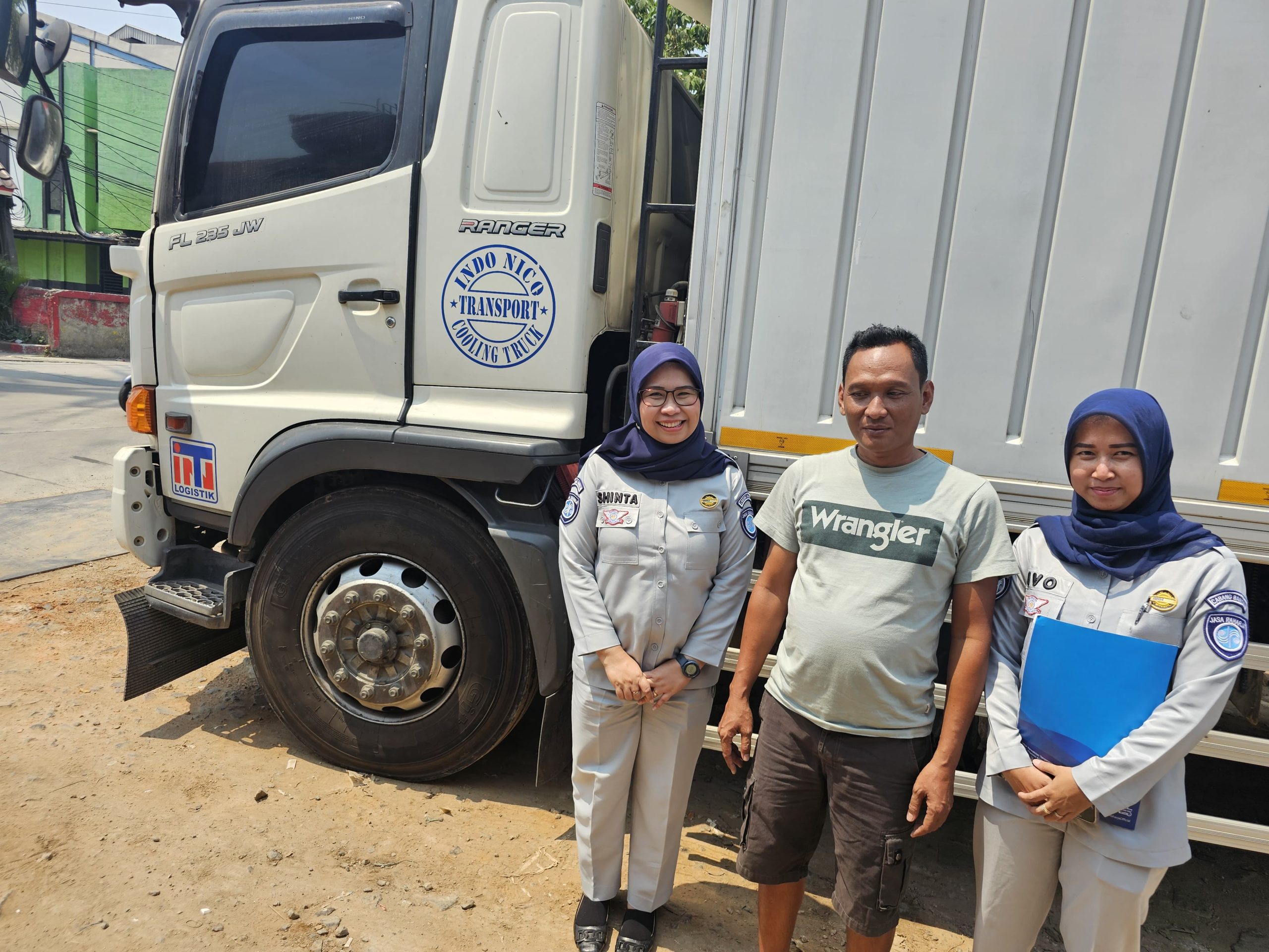 Aplikasi SIGNAL dan SIGNAL Corporate dalam Era Digital Guna Mempermudah Perusahaan dalam Membayar Pajak serta JR Safety Road untuk Edukasi Berkendara Aman