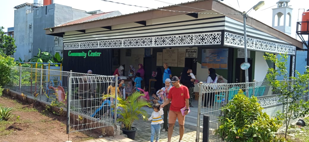 Warga RW 04 Kelurahan Gaga Rasakan Manfaat Community Center