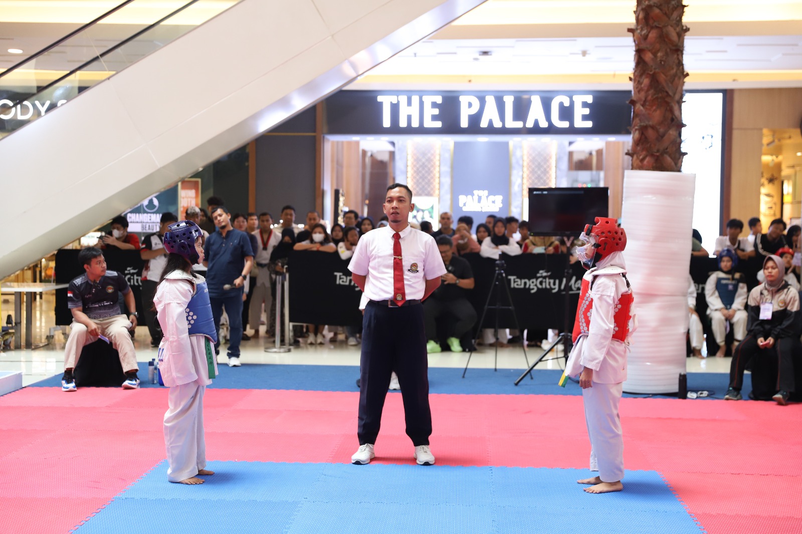 Ratusan Atlet Ikuti Kejuaraan Hobbyland Taekwondo di Tangcity