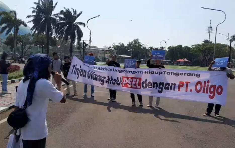 aksi simpatik mendesak Pemkot Tangerang Tinjau Ulang MoU PSEL dengan PT. Oligo Infra Swarna Nusantara (OISN)