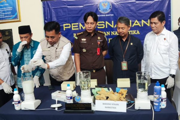 BNNP Banten Musnahkan 1,1 Kilogram Sabu, Hasil Ungkap Dua Kasus