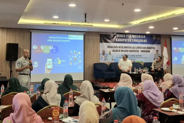 Jasa Raharja Tangerang dengan Dishub Kabupaten Tangerang Bersinergi Sosialisasikan Keselamatan Lalu Lintas dan Angkutan Jalan