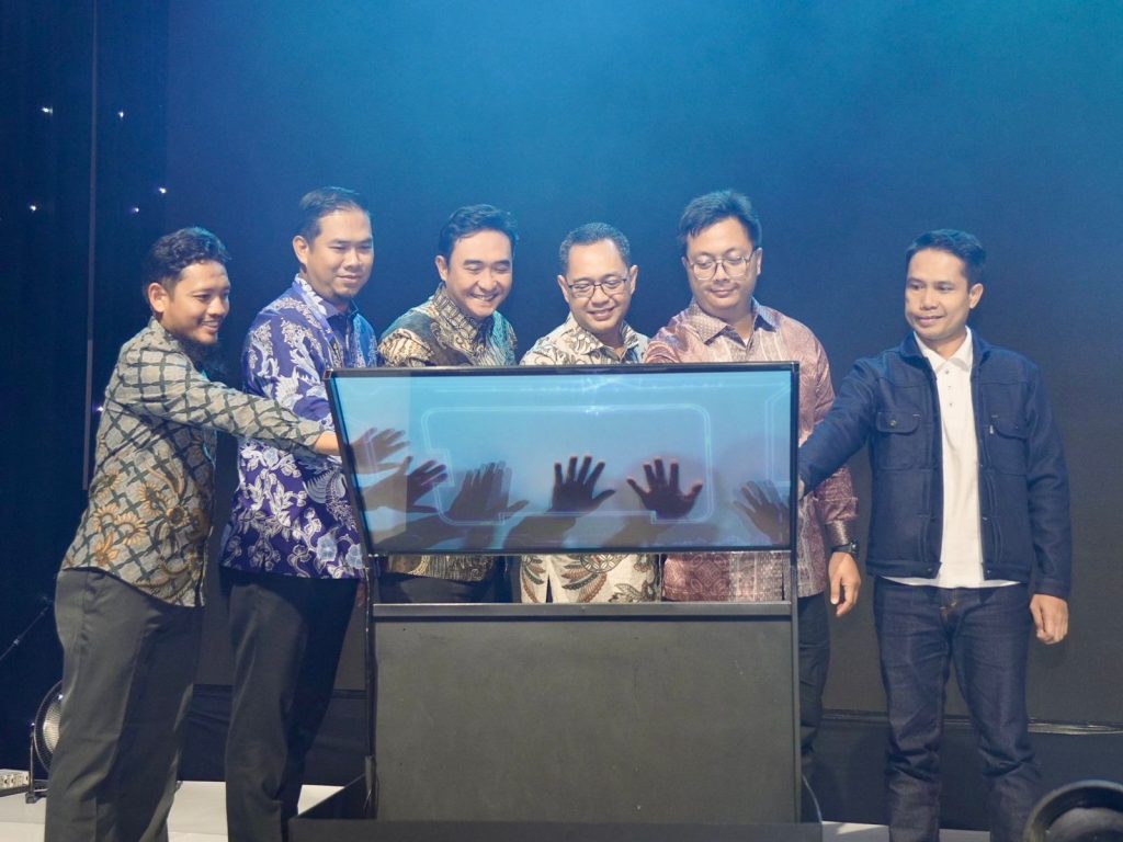 Peluncuran _Home Charging Services_ (HCS) Ultima sebagai versi terbaru dari layanan pengisian daya kendaraan listrik (EV) di rumah