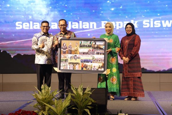 Pisah Sambut Kajati Banten, Andra Soni Puji Siswanto atas Pendekatan Hukum yang Solutif