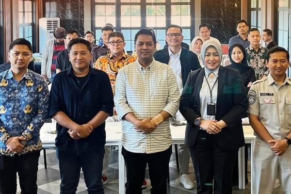 Jasa Raharja dan Bapenda Banten Sosialisasikan Pembayaran PKB dan SWDKLLJ Secara Digital