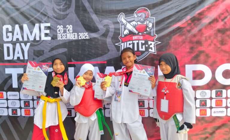 Belasan Siswa SDN Tangerang 1 Raih 12 Medali di Kejuaraan Taekwondo Internasional